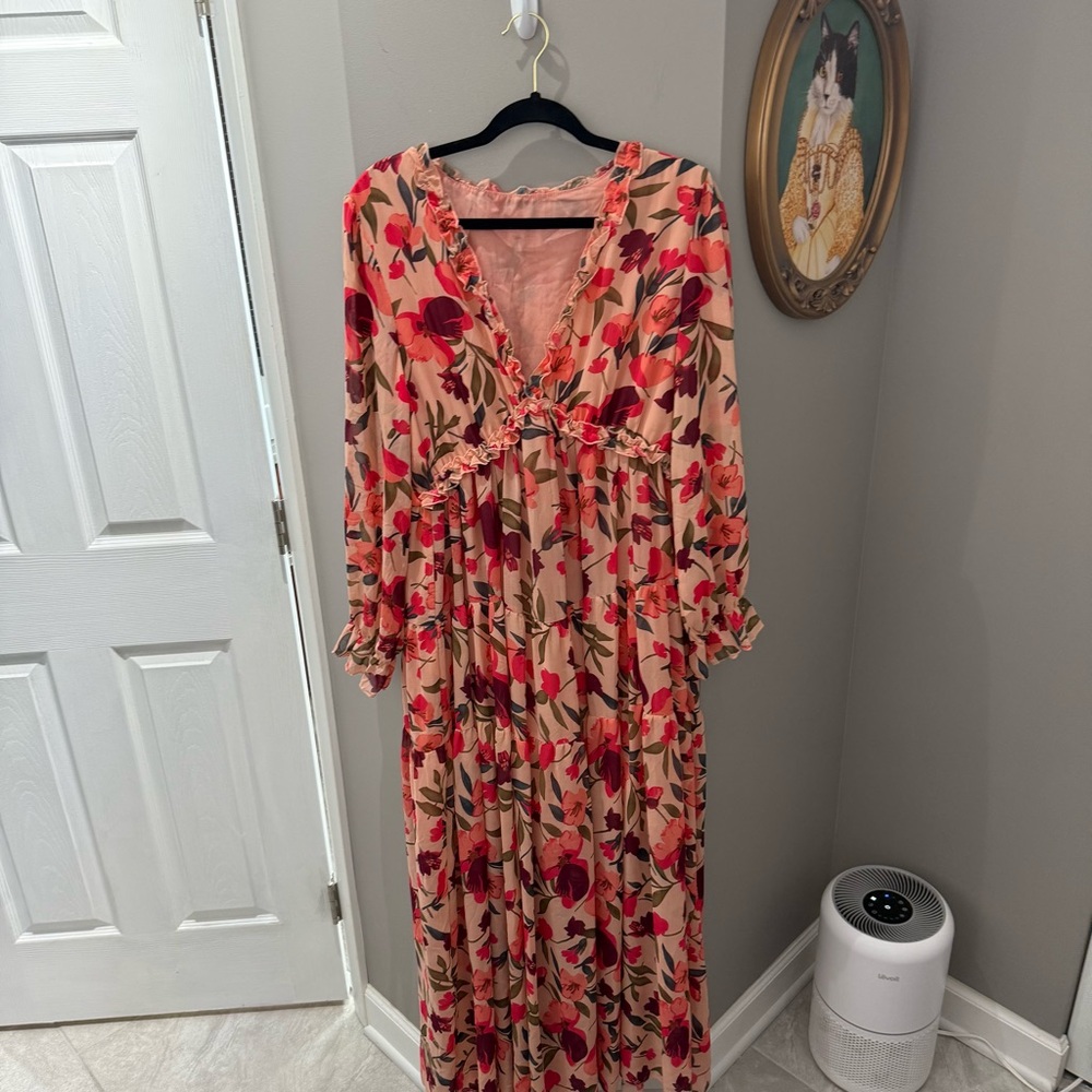 Floral V-Neck Maxi Dress - Red and Cream